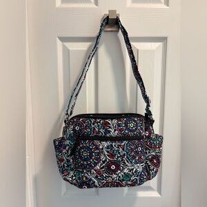 Vera Bradley on the go crossbody bag